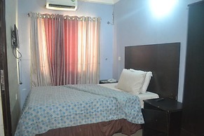 Dan Morgan Hotel & Suites