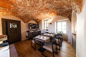 Relais San Vigilio al Castello