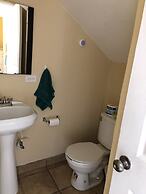 Casa Flores & Flores