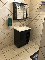 Casa Flores & Flores