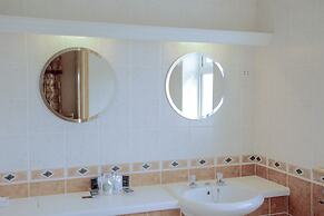 Atlantic Lodge Galway