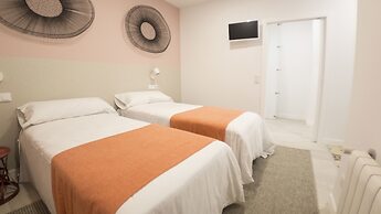 Santiago Center Rooms