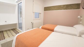 Santiago Center Rooms