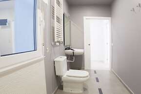 Santiago Center Rooms