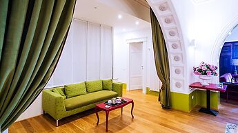 Donna Giulia - Luxury House