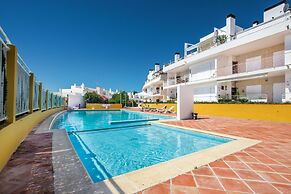 Santa Luzia Residence by MarsAlgarve