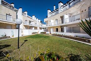 Santa Luzia Residence by MarsAlgarve