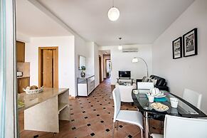 Santa Luzia Residence by MarsAlgarve