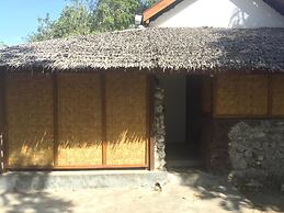 Maleo Moyo Seaside Resort