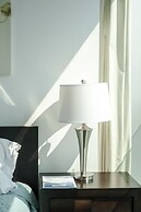 Velvet Stays – Financial District