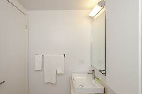 Velvet Stays – Financial District