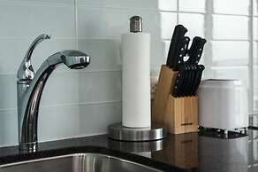 Velvet Stays – Financial District