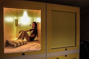 Capsule Hostel Yes