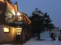 Cabanas Los Abuelos Melipal