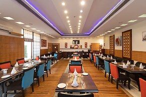 The Competent Palace Hotel