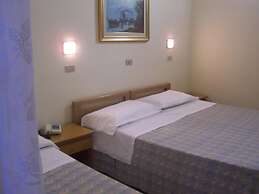 Hotel Pensione Romeo