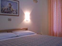 Hotel Pensione Romeo