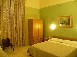 Hotel Pensione Romeo
