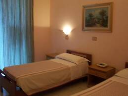 Hotel Pensione Romeo
