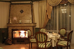 Weiler Hotel