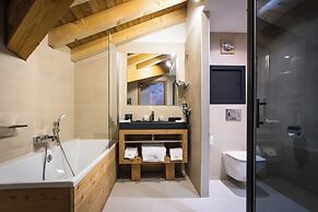 Hôtel Daria-I Nor by Les Etincelles