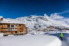 Hôtel Daria-I Nor by Les Etincelles