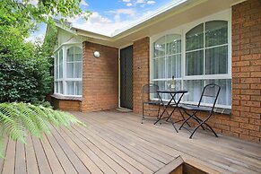 Woody's In Central Bright