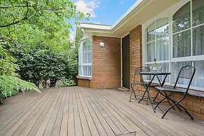 Woody's In Central Bright