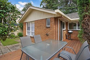 Woody's In Central Bright