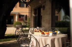 Poggio Antico - Suites and Breakfast