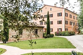 Poggio Antico - Suites and Breakfast