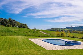 Complex Rural Can Caubet