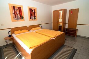 Messe-Hotel Waldruhe