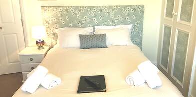 St Raphael Guest House