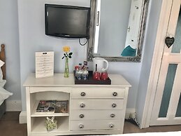 St Raphael Guest House