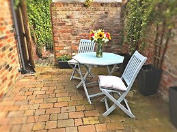 St Raphael Guest House