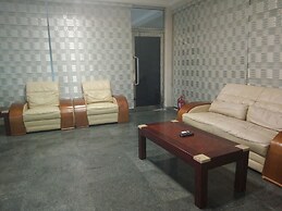 Ozom Hotel