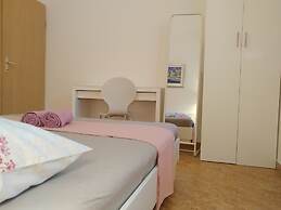 Astramaris Apartments