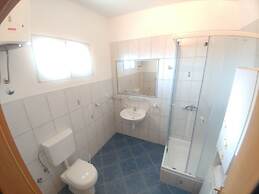 Astramaris Apartments