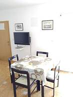 Astramaris Apartments