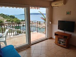 Astramaris Apartments