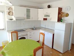 Astramaris Apartments