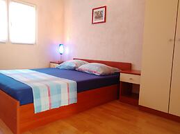 Astramaris Apartments