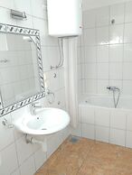 Astramaris Apartments