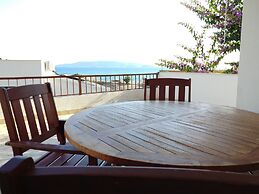 Astramaris Apartments