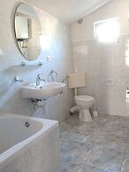 Astramaris Apartments