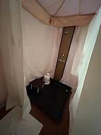 Dhora Desert Resort & Spa By Eight Continents