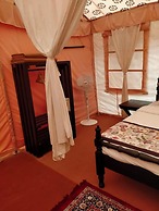 Dhora Desert Resort & Spa By Eight Continents