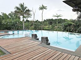Overlooking Lagoon at Sitio de Amor