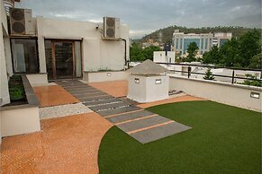 Monarch Montvert, Baner Pune